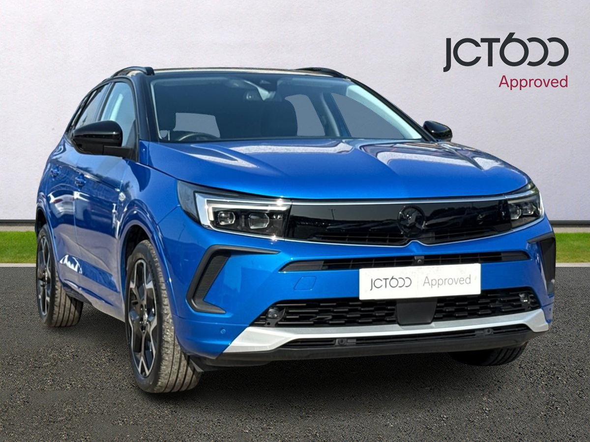 Main listing image - Vauxhall Grandland