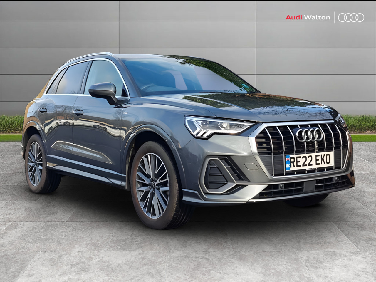 Main listing image - Audi Q3