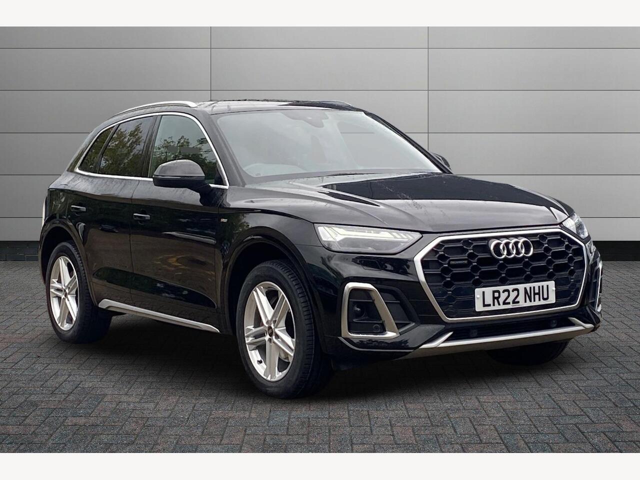 Main listing image - Audi Q5