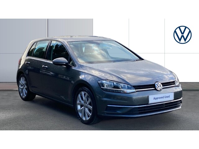 Main listing image - Volkswagen Golf