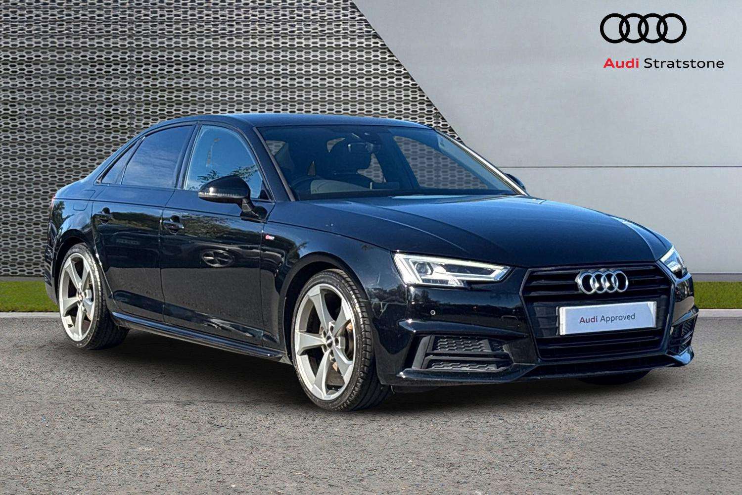 Main listing image - Audi A4