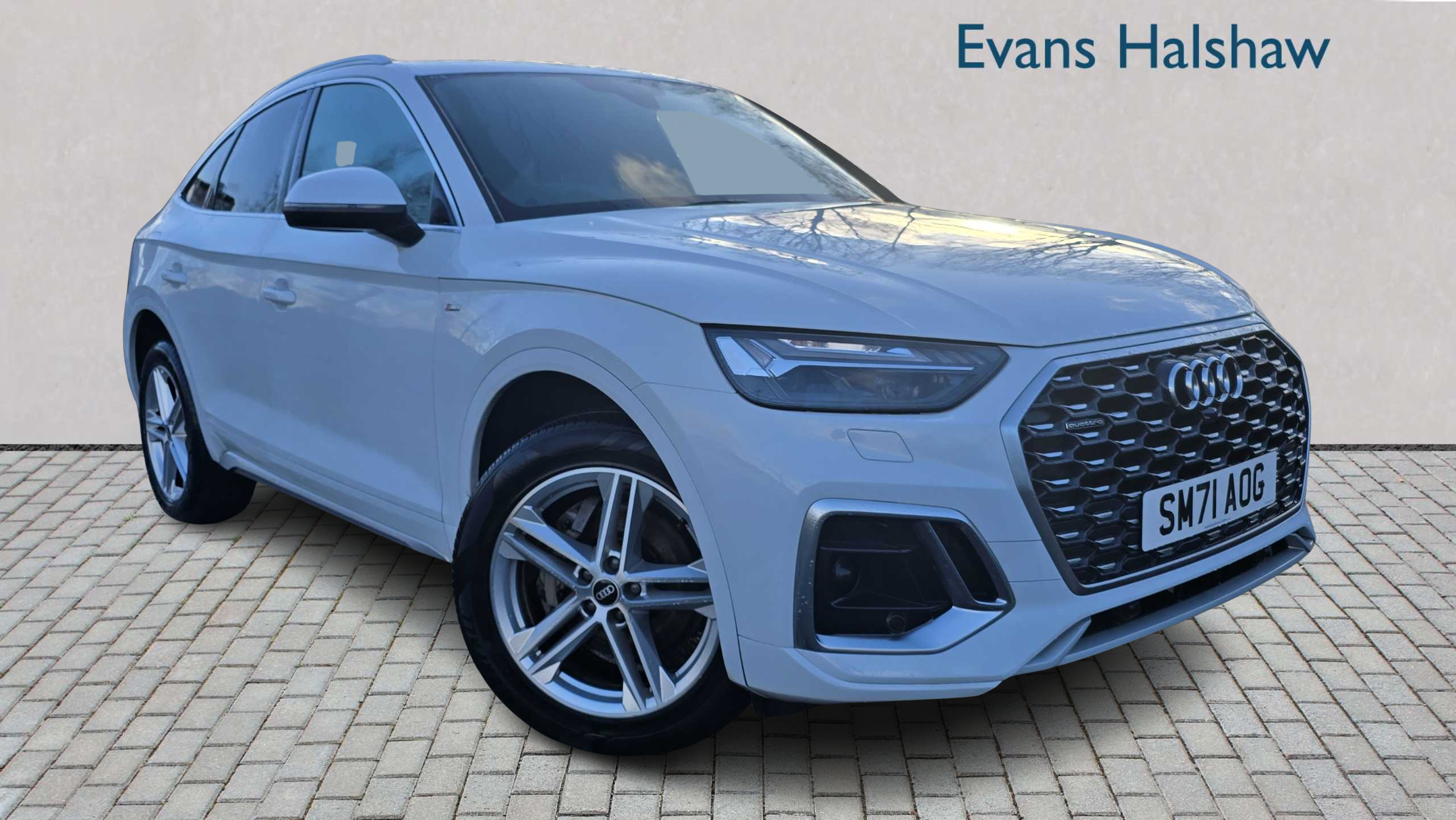 Main listing image - Audi Q5 Sportback