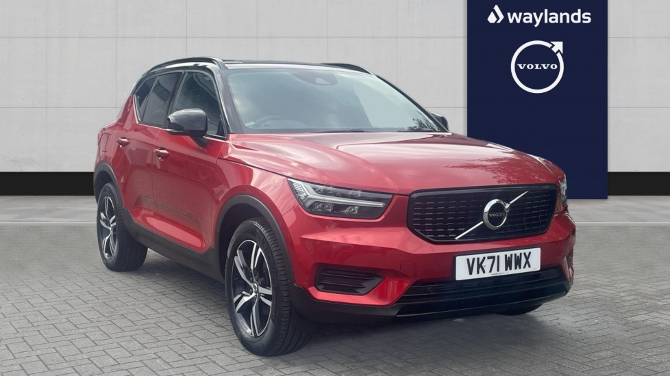 Main listing image - Volvo XC40