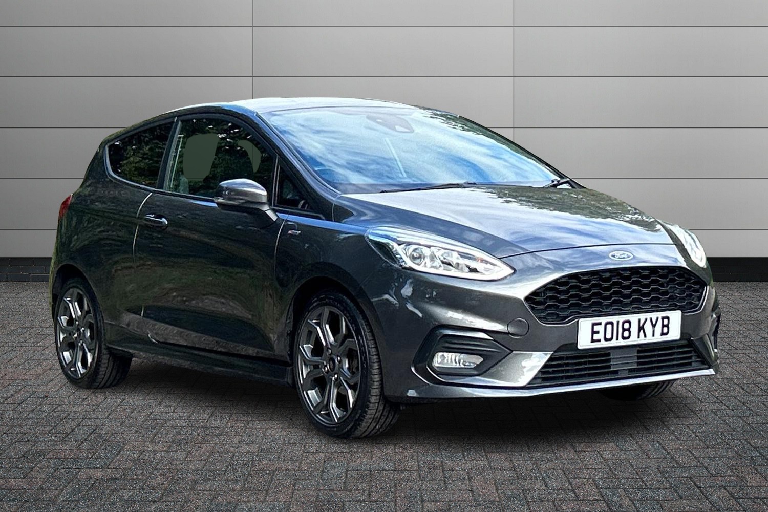 Main listing image - Ford Fiesta