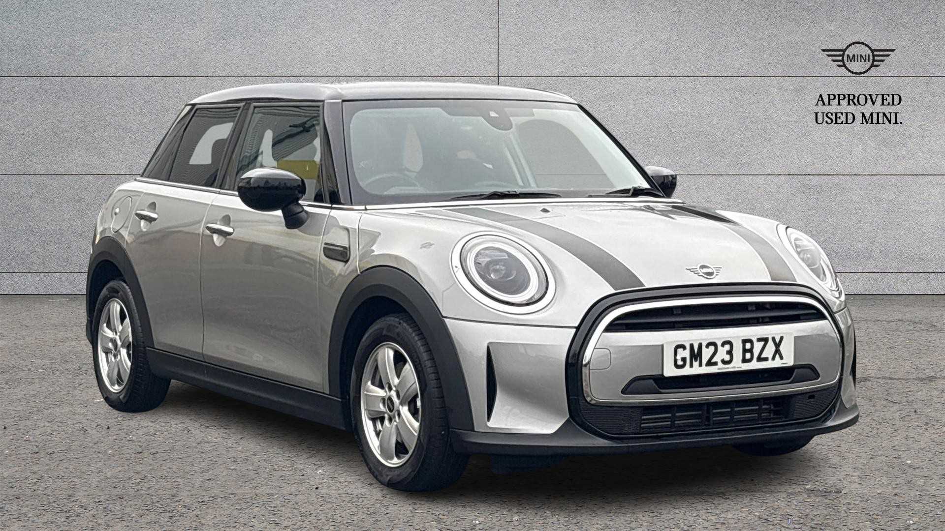 Main listing image - MINI Hatchback 5dr