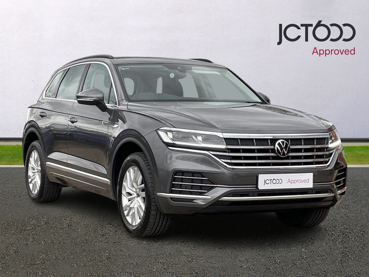 Main listing image - Volkswagen Touareg