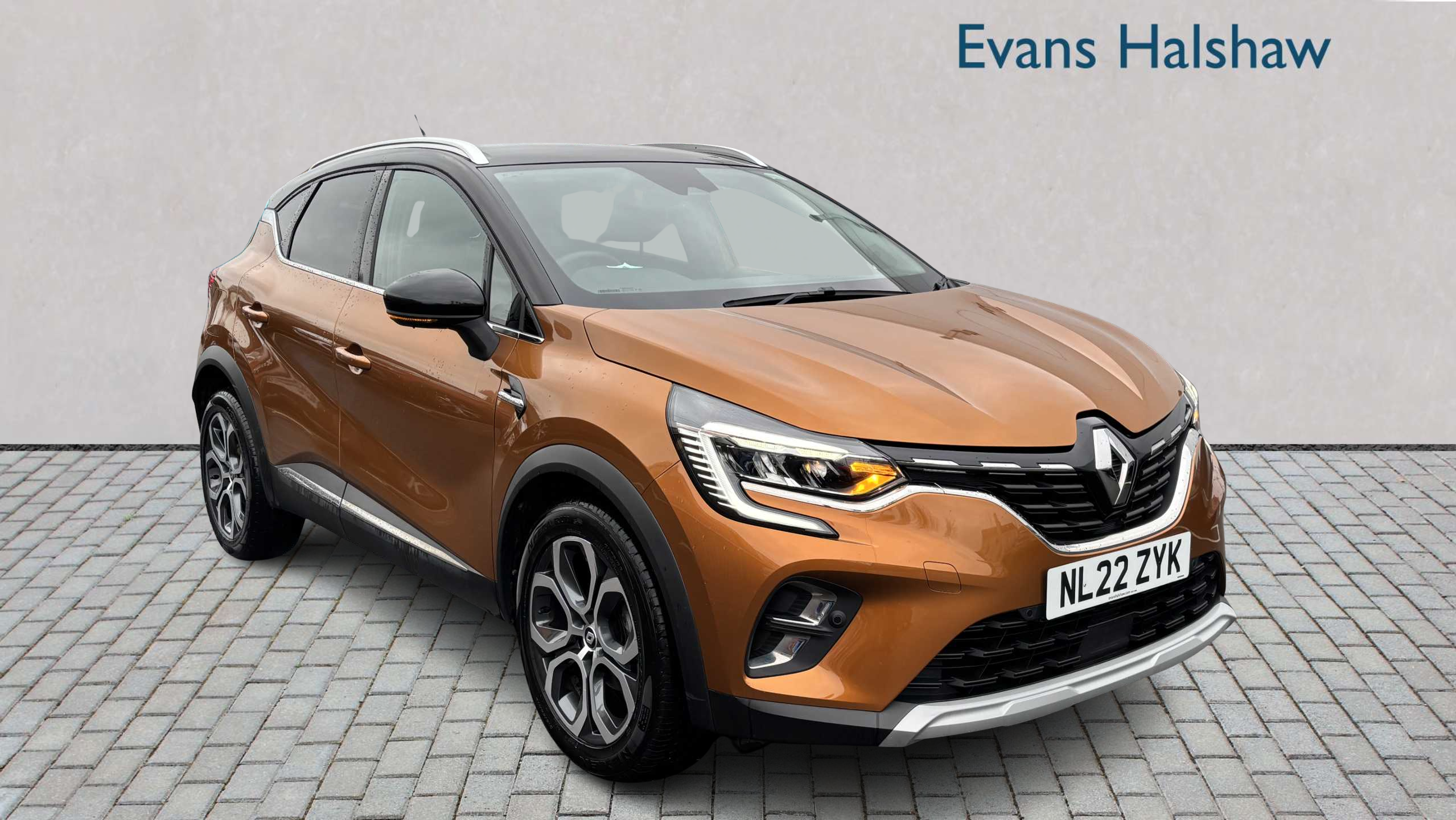 Main listing image - Renault Captur