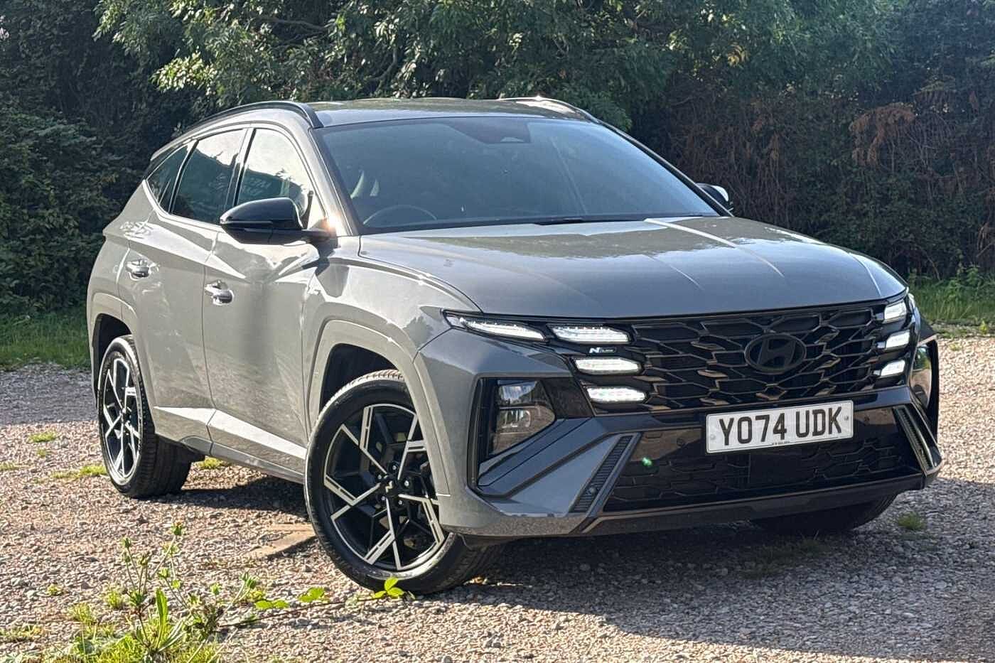 Main listing image - Hyundai Tucson