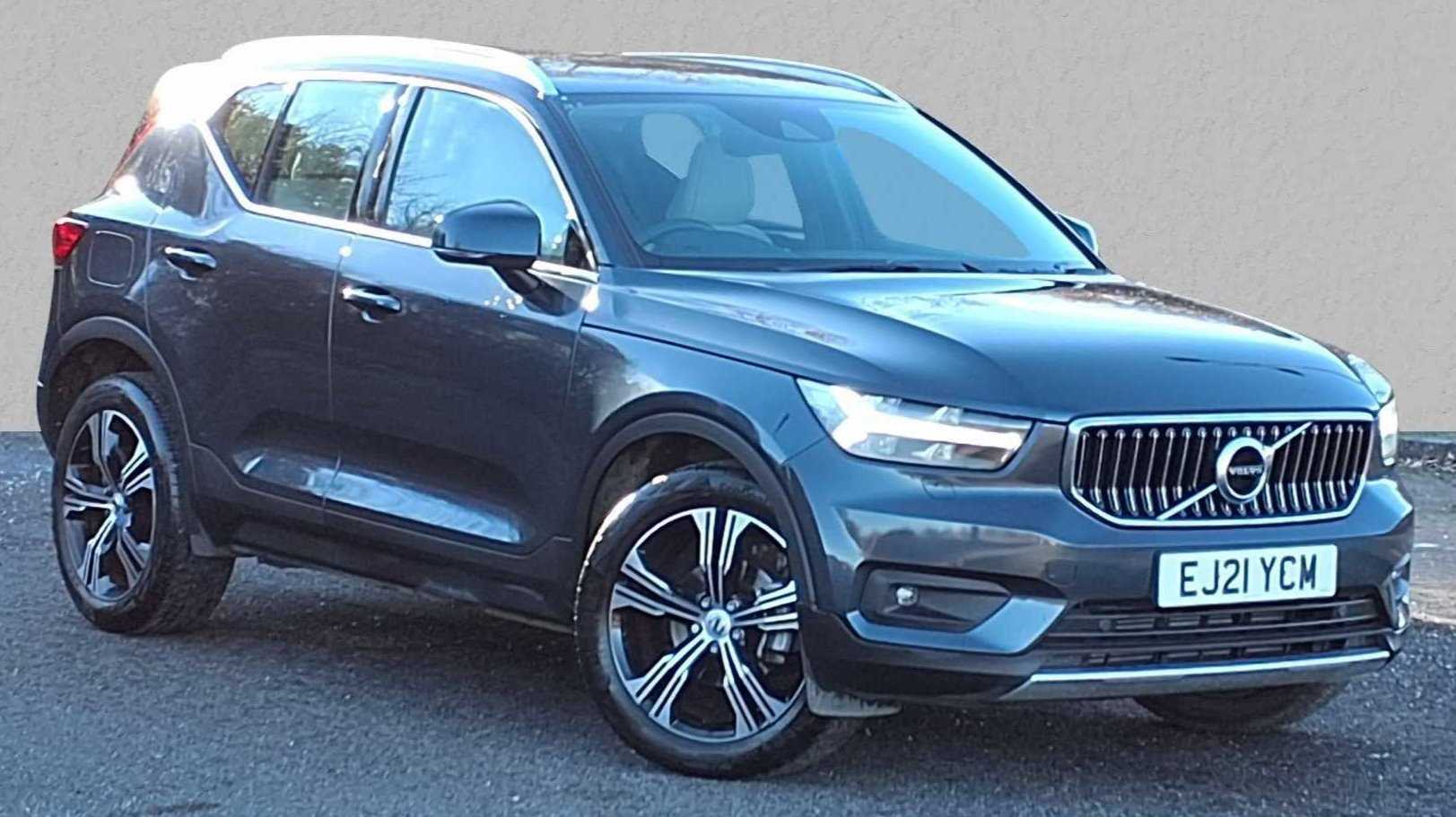 Main listing image - Volvo XC40