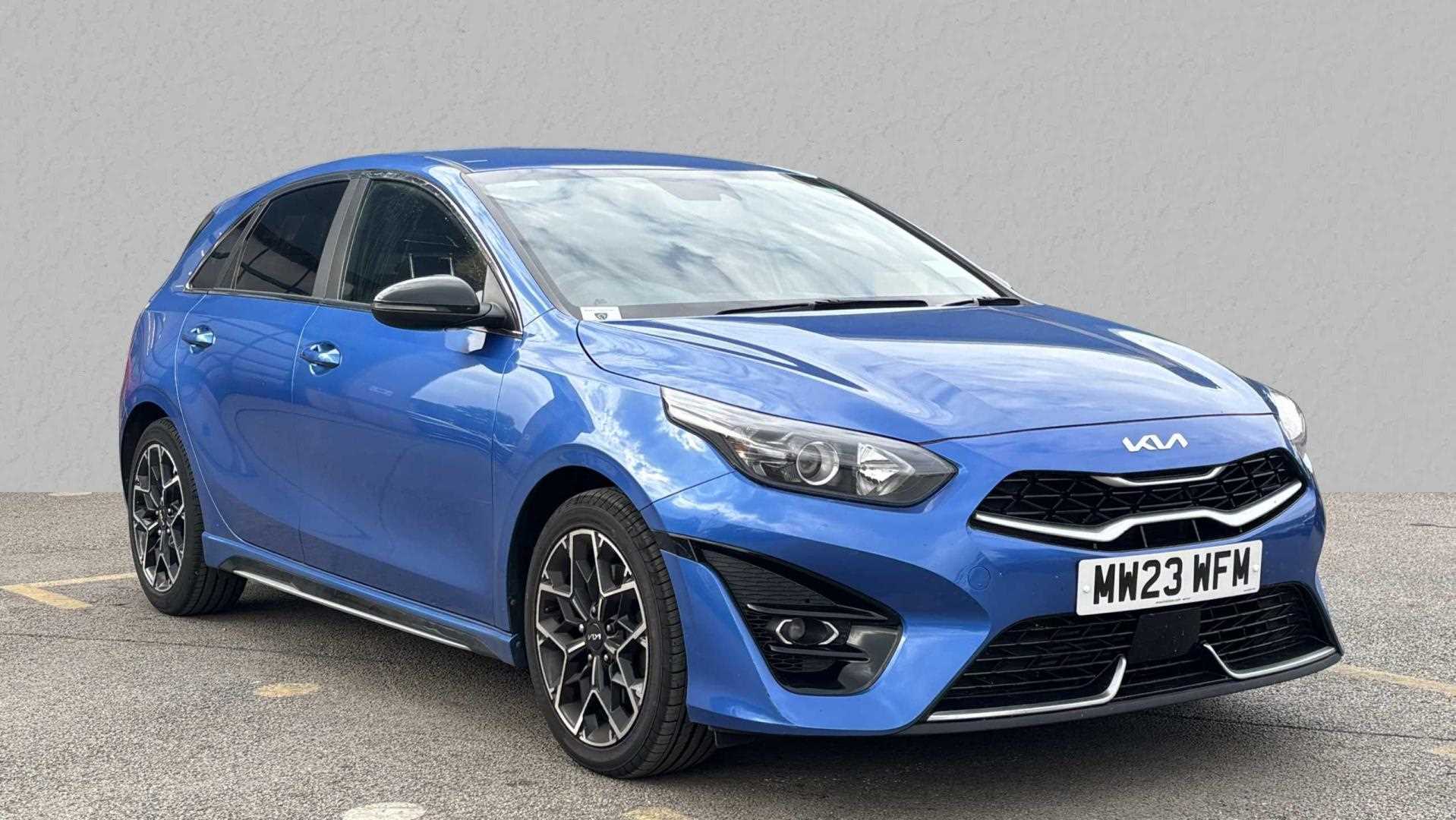 Main listing image - Kia Ceed