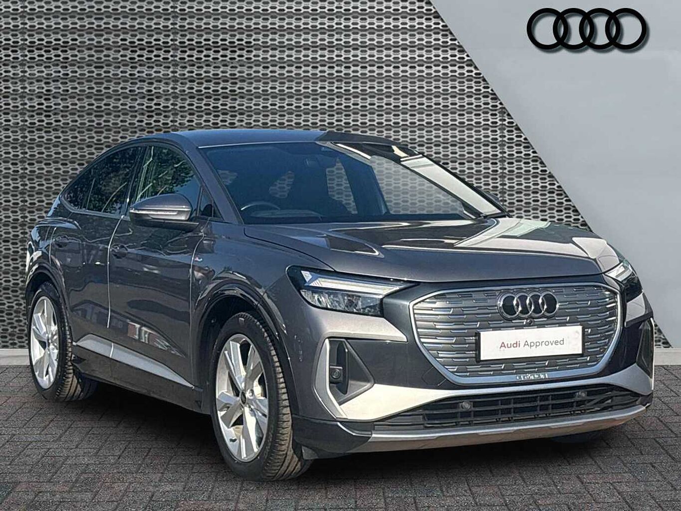 Main listing image - Audi Q4