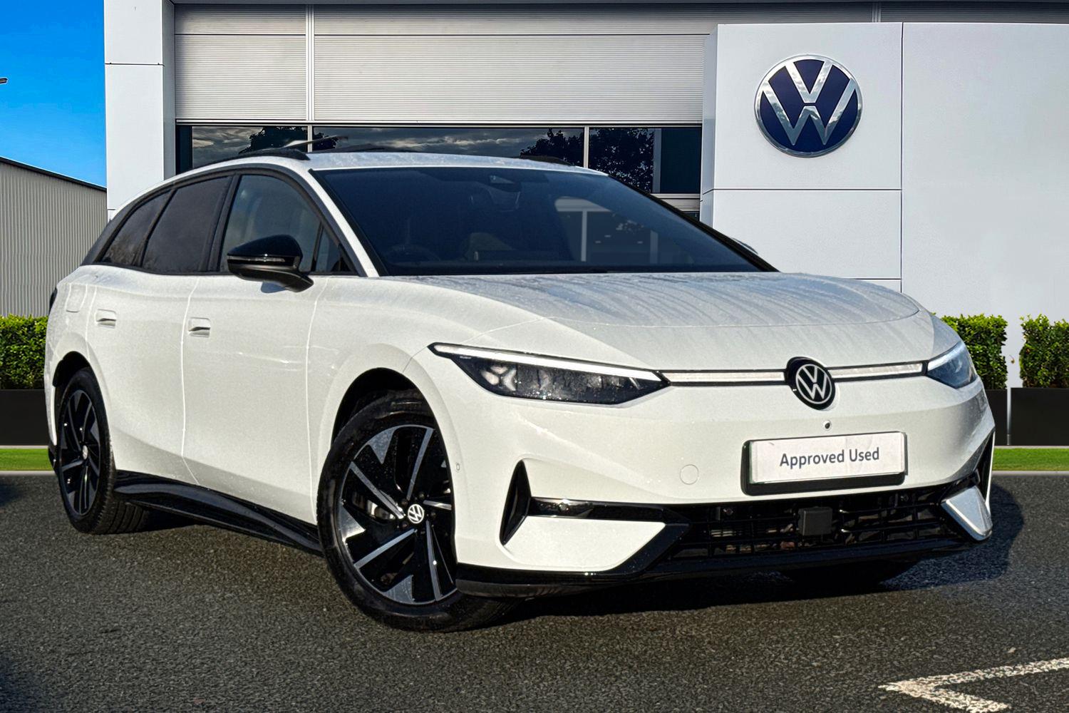 Main listing image - Volkswagen ID.7