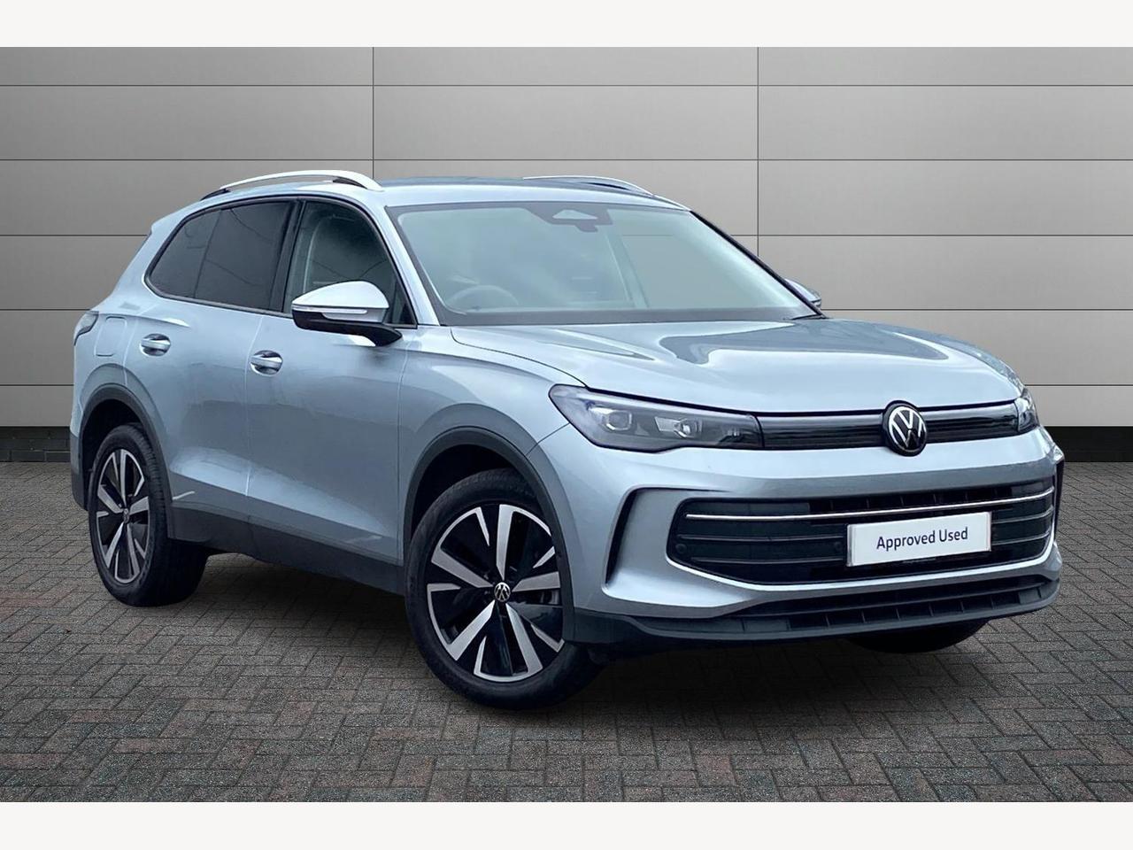 Main listing image - Volkswagen Tiguan