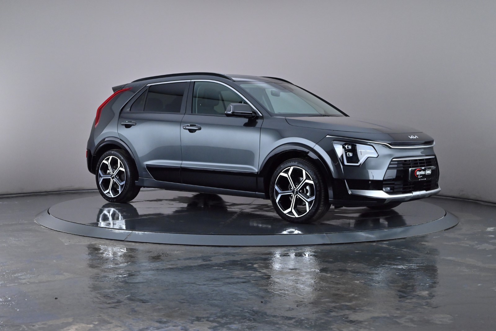 Main listing image - Kia Niro