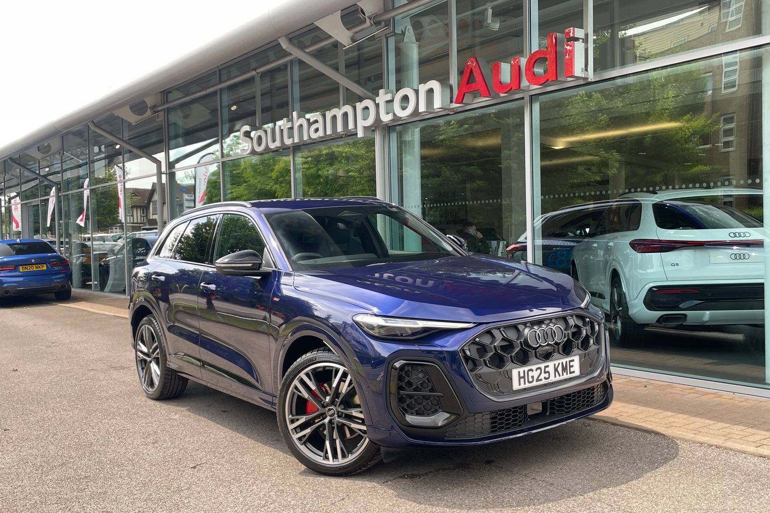 Main listing image - Audi Q5