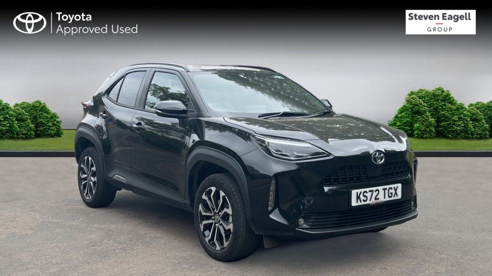 Main listing image - Toyota Yaris Cross