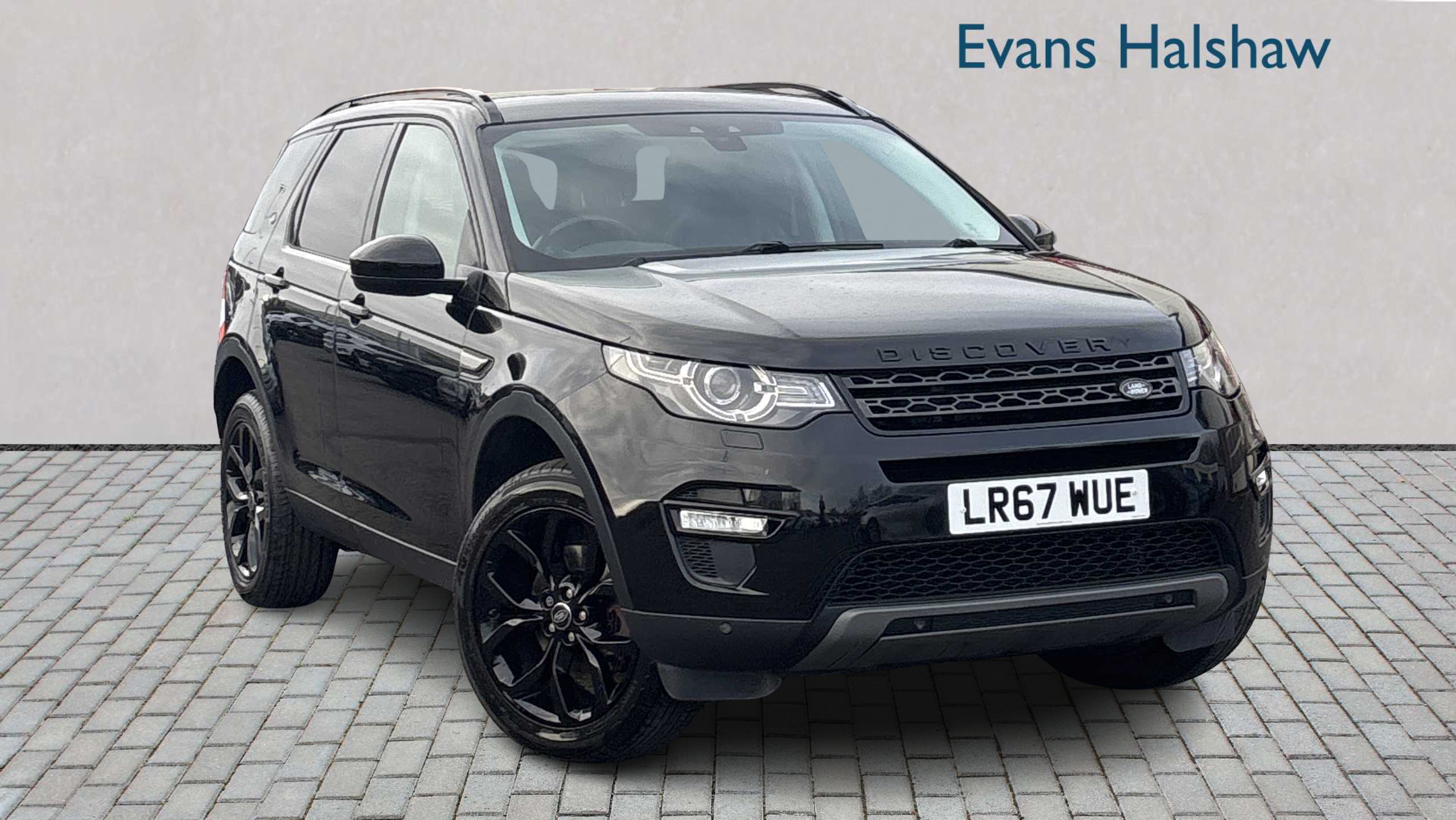 Main listing image - Land Rover Discovery Sport