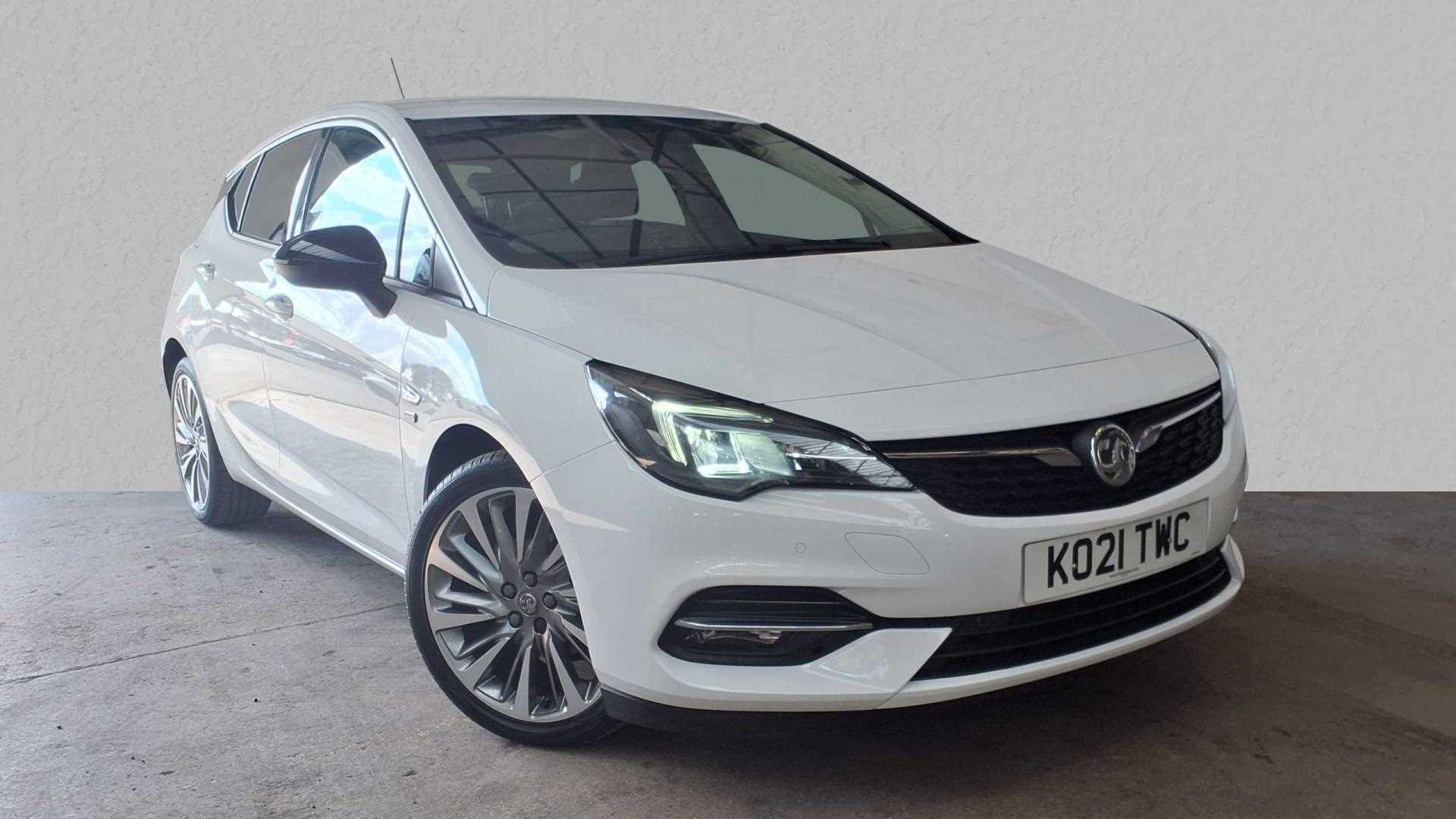 Main listing image - Vauxhall Astra