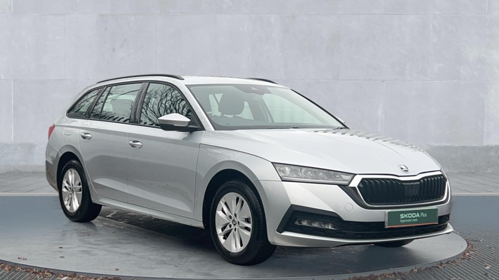 Main listing image - Skoda Octavia Estate