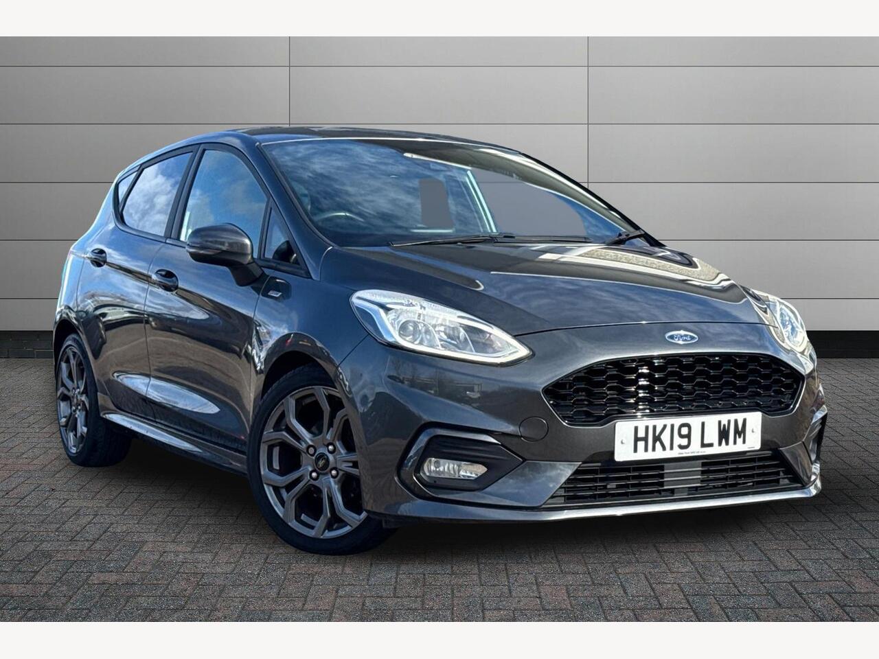 Main listing image - Ford Fiesta