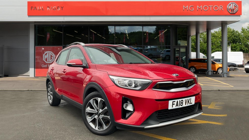 Main listing image - Kia Stonic