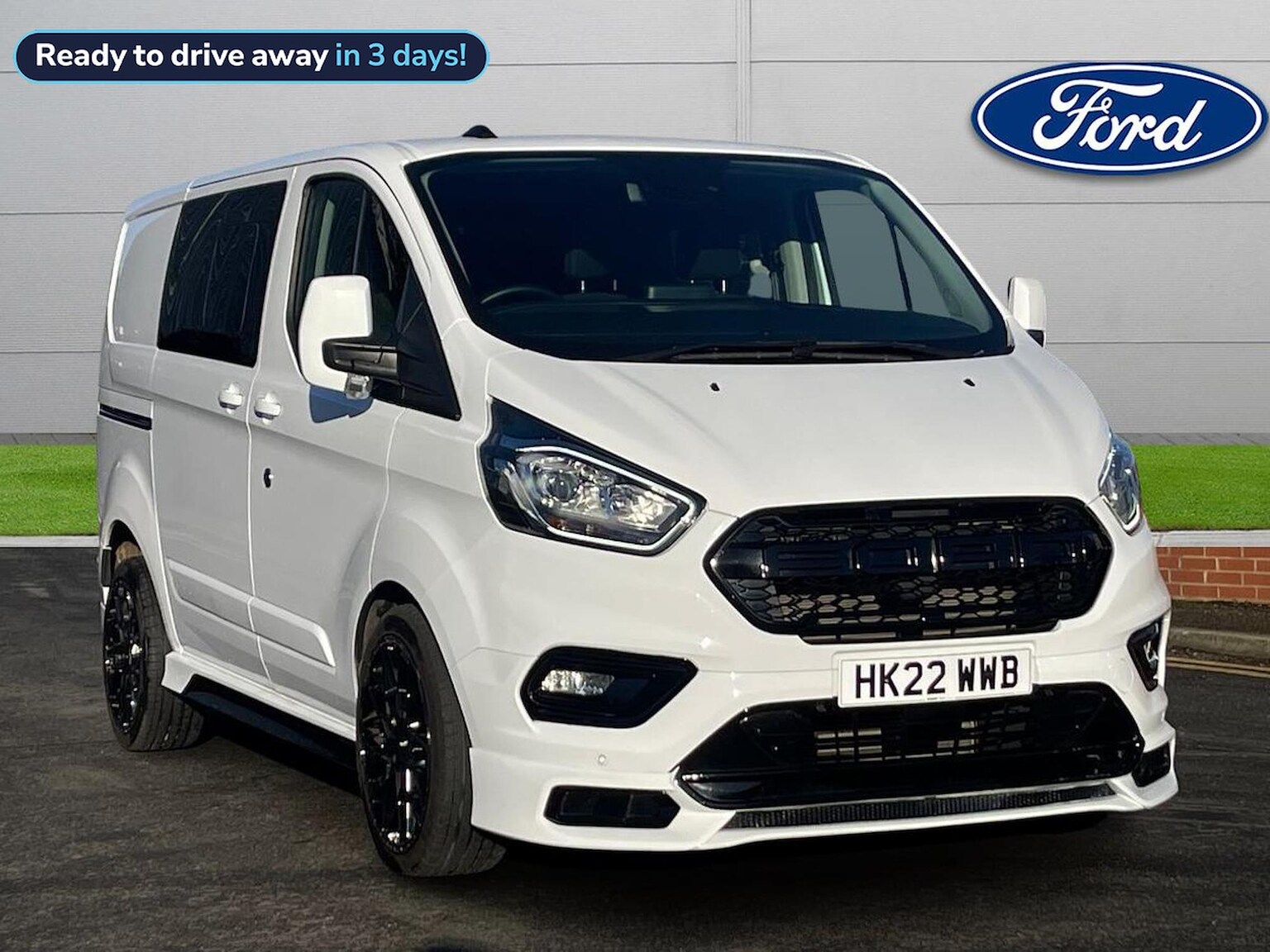 Main listing image - Ford Transit Custom