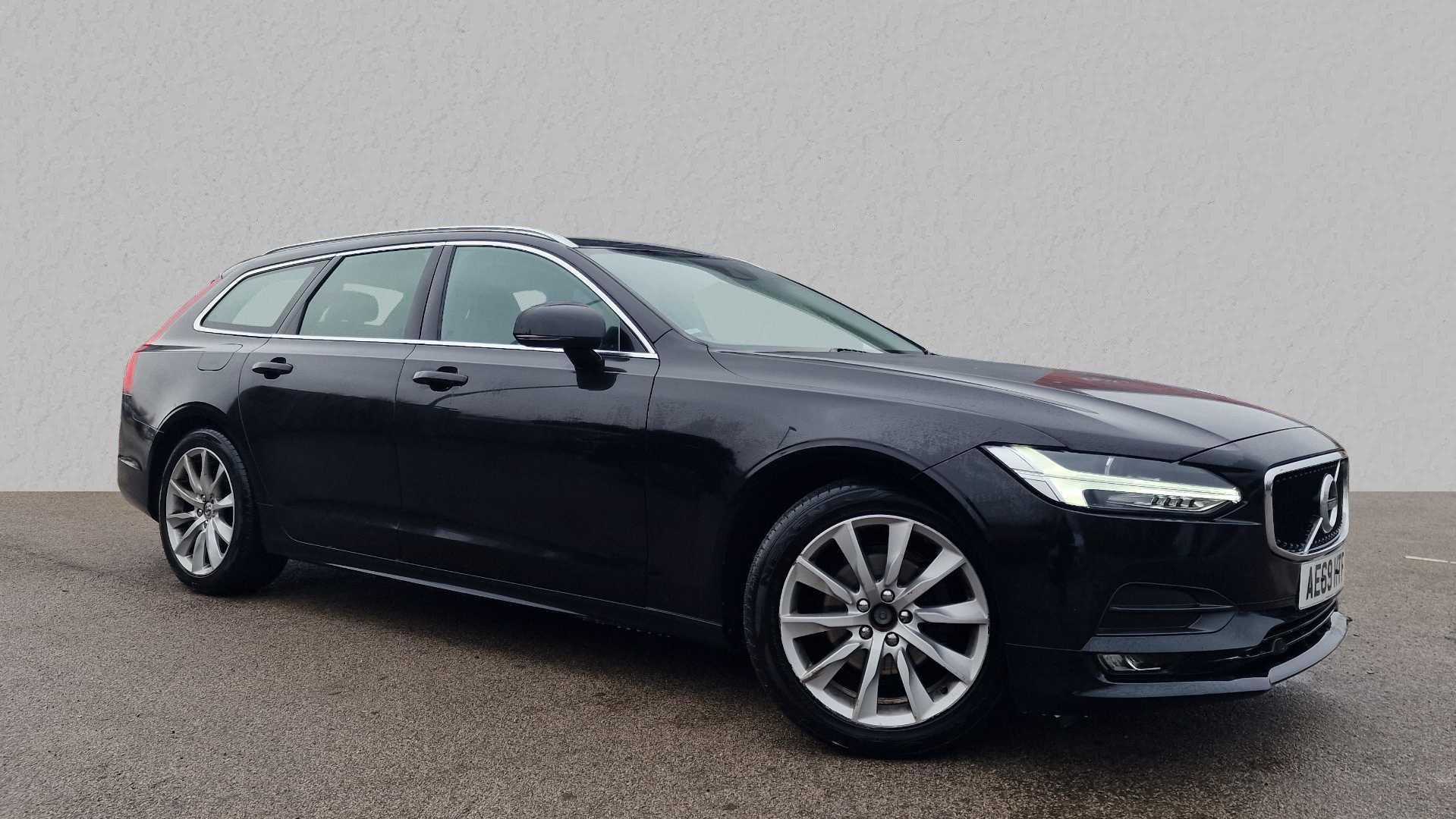 Main listing image - Volvo V90