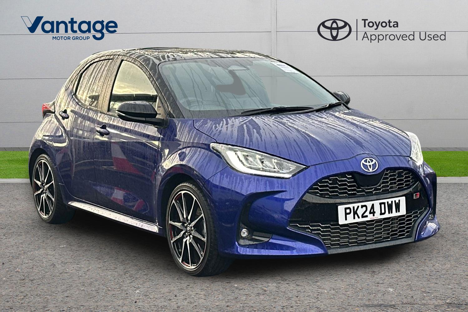 Main listing image - Toyota Yaris