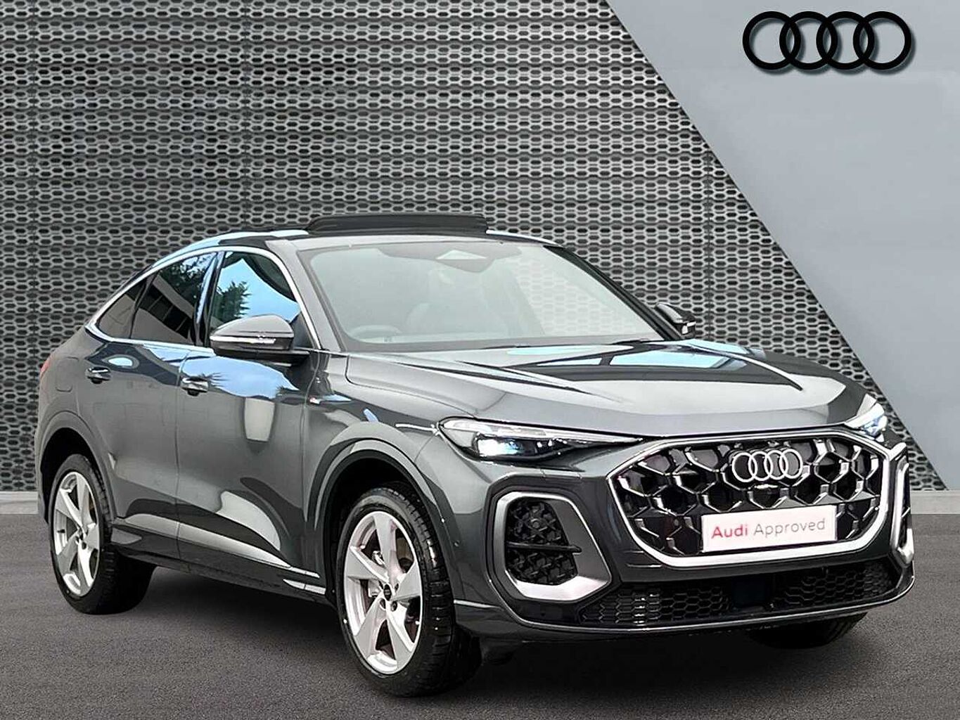 Main listing image - Audi Q5