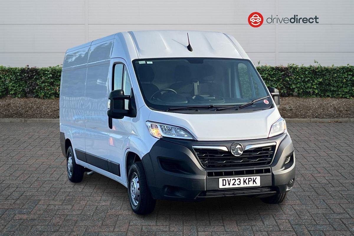 Main listing image - Vauxhall Movano