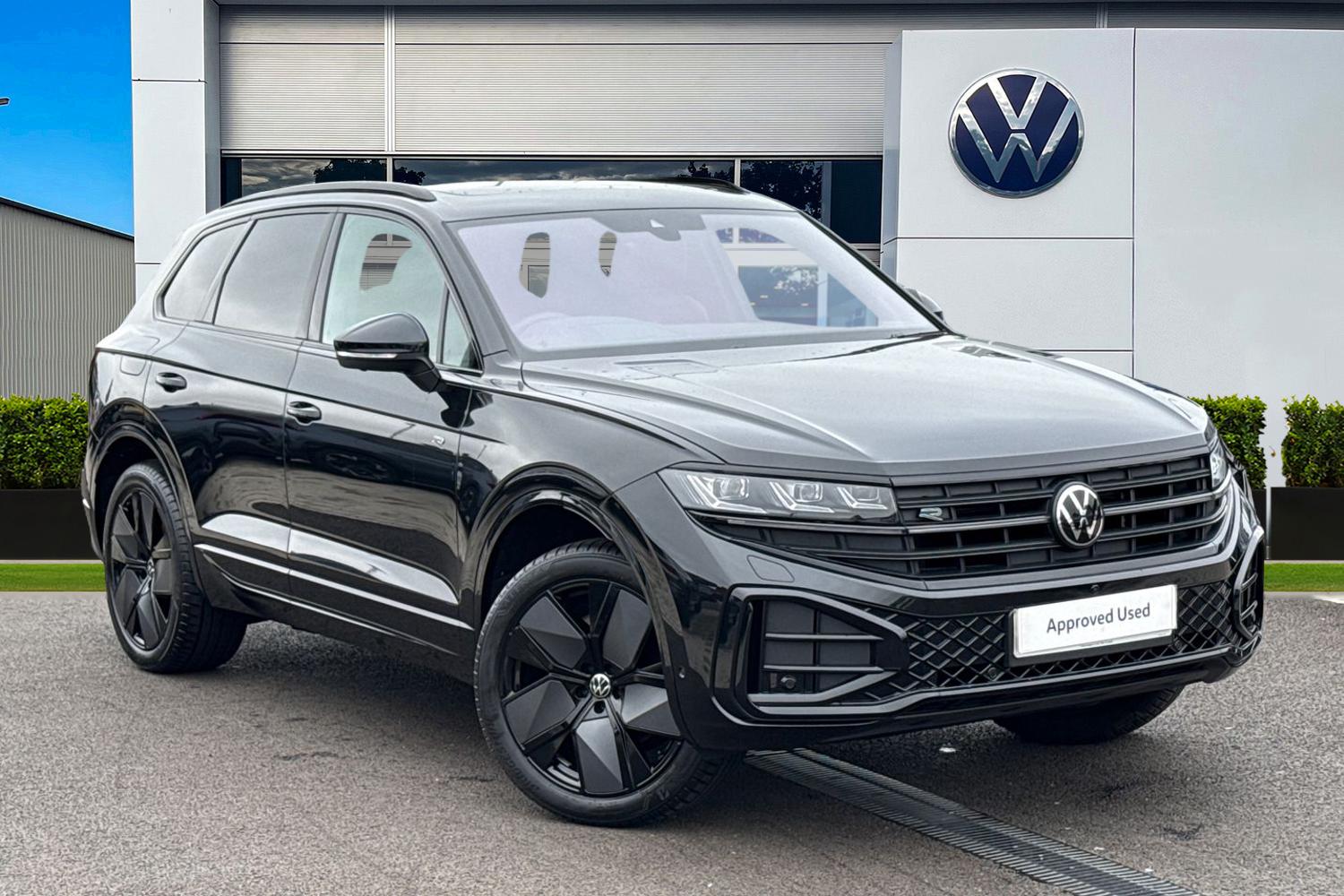 Main listing image - Volkswagen Touareg