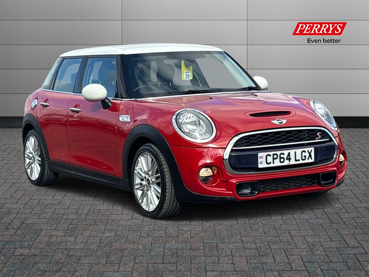 Main listing image - MINI Hatchback 5dr