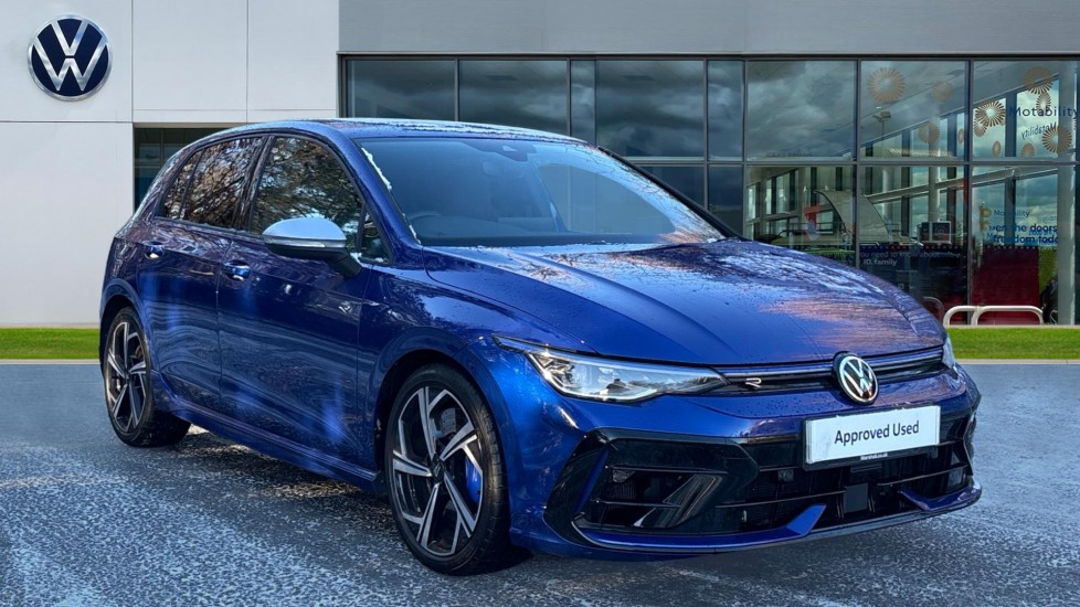 Main listing image - Volkswagen Golf R