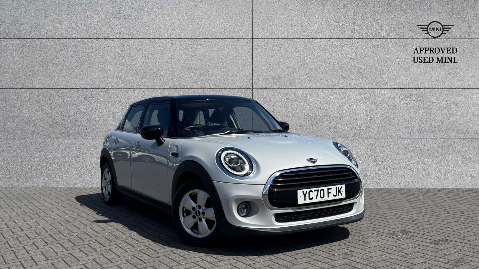 Main listing image - MINI Hatchback 5dr