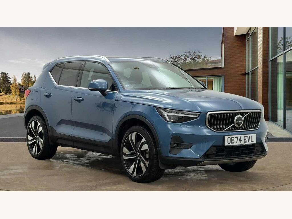 Main listing image - Volvo XC40