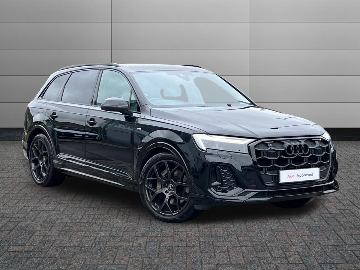 Main listing image - Audi Q7