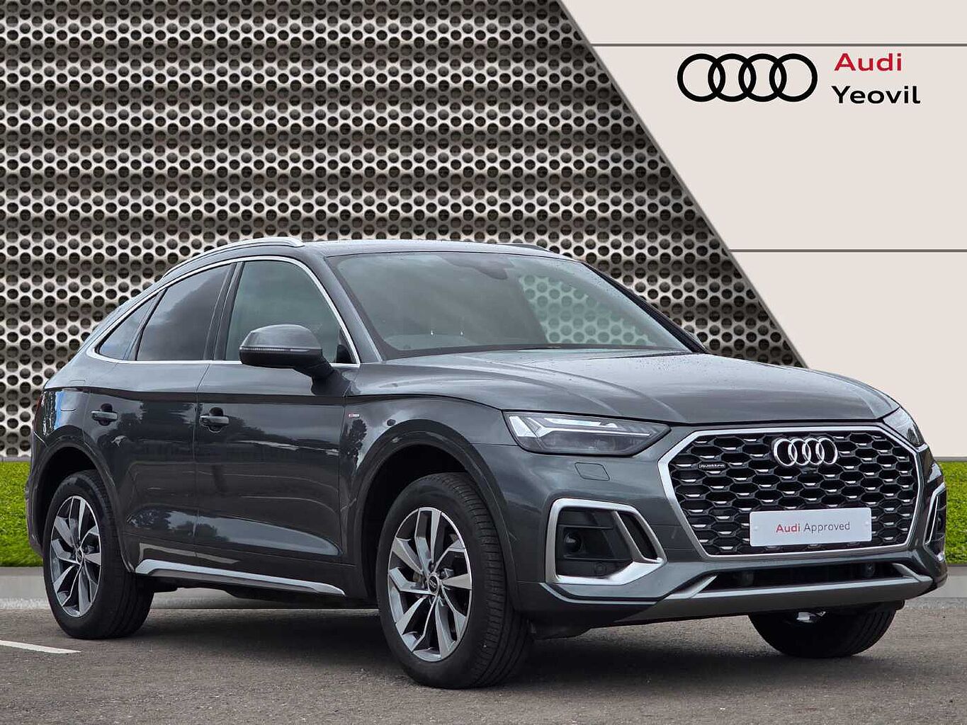 Main listing image - Audi Q5 Sportback