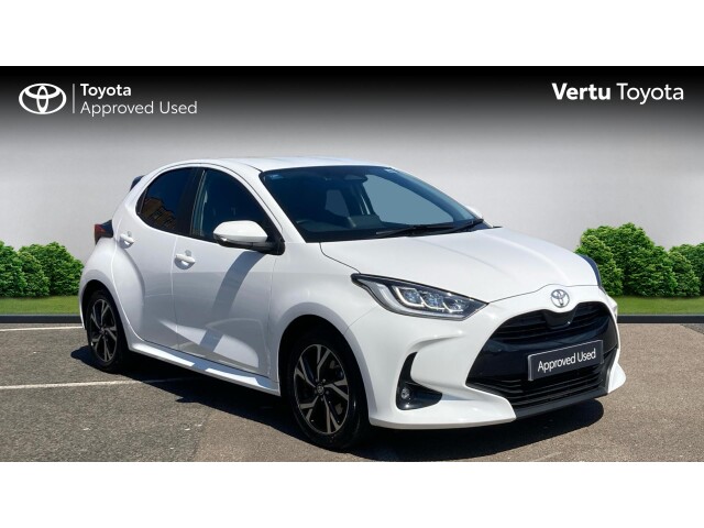 Main listing image - Toyota Yaris