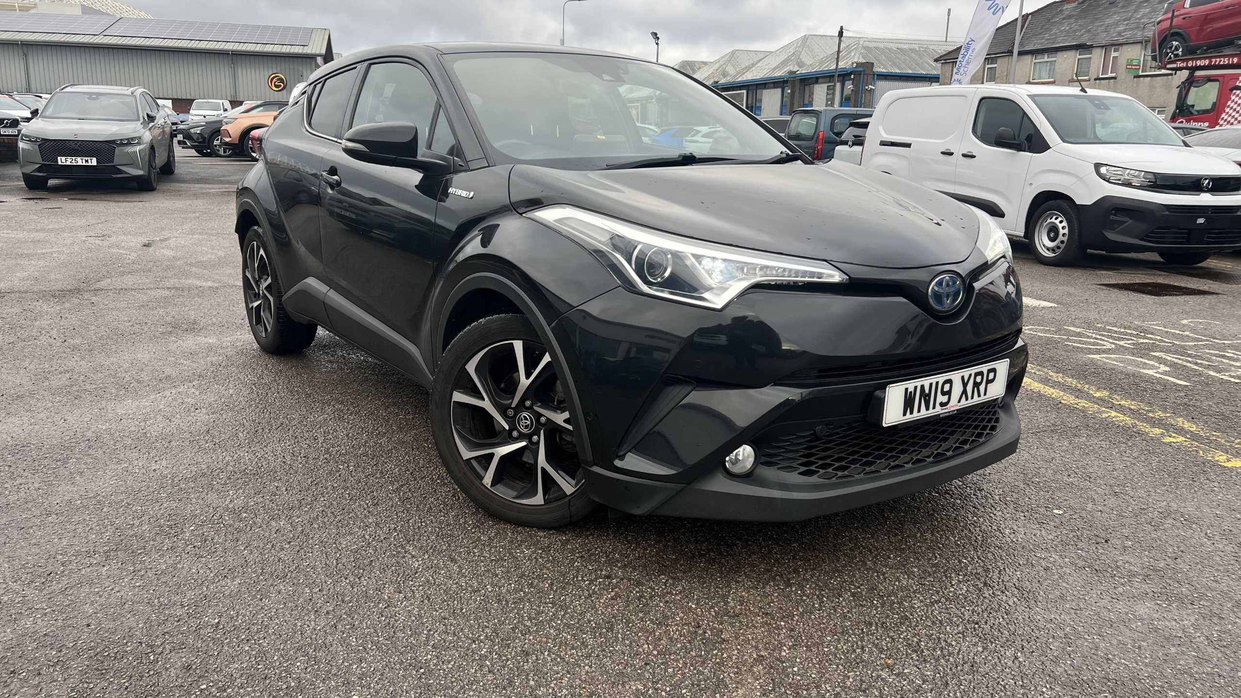 Main listing image - Toyota C-HR