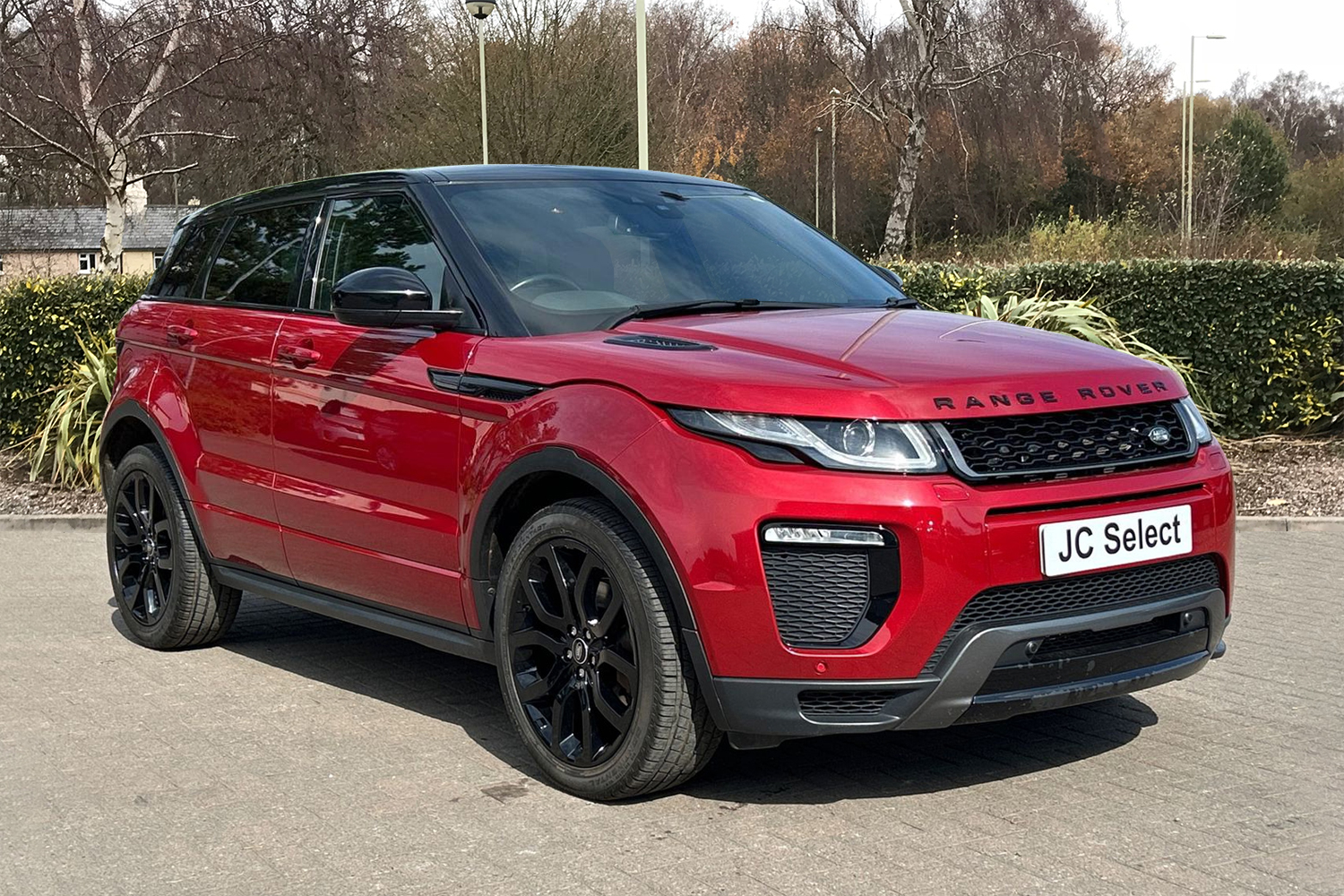 Main listing image - Land Rover Range Rover Evoque
