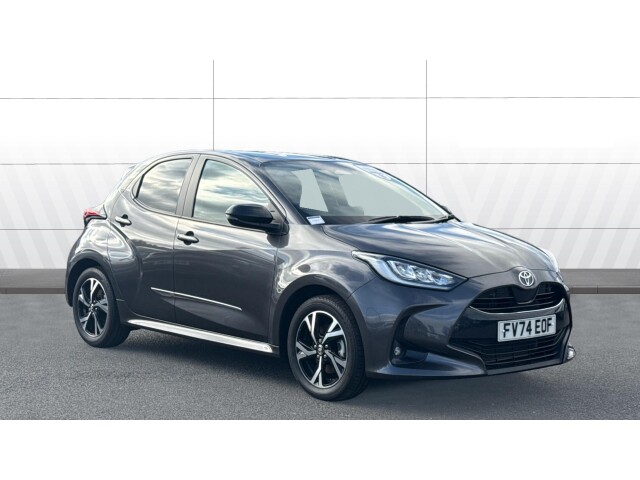 Main listing image - Toyota Yaris