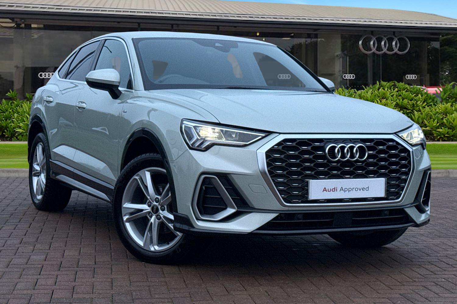 Main listing image - Audi Q3
