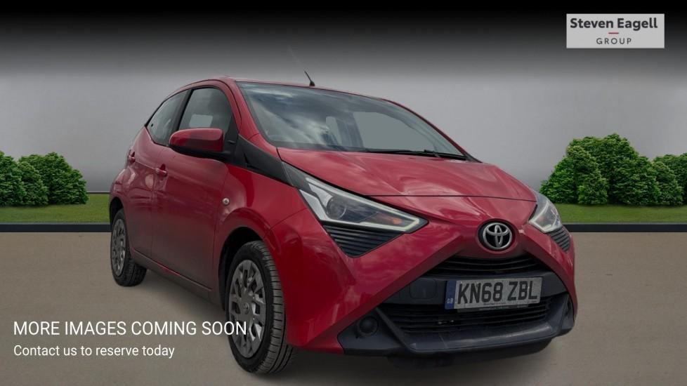 Main listing image - Toyota Aygo