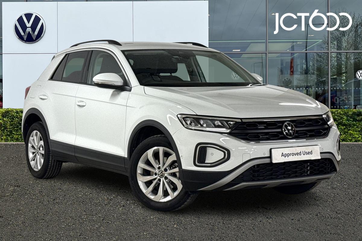 Main listing image - Volkswagen T-Roc