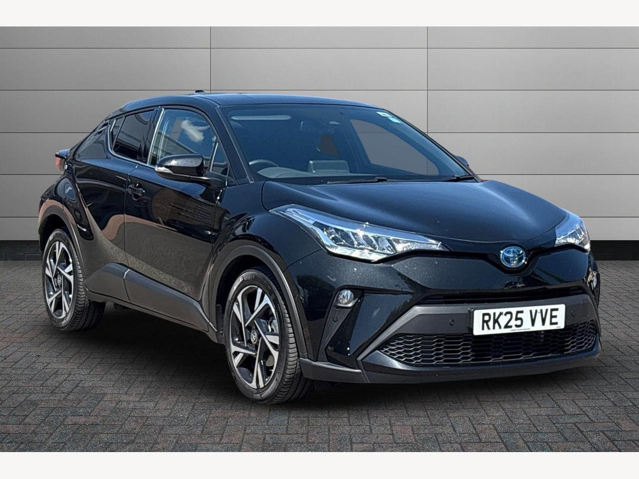 Main listing image - Toyota C-HR