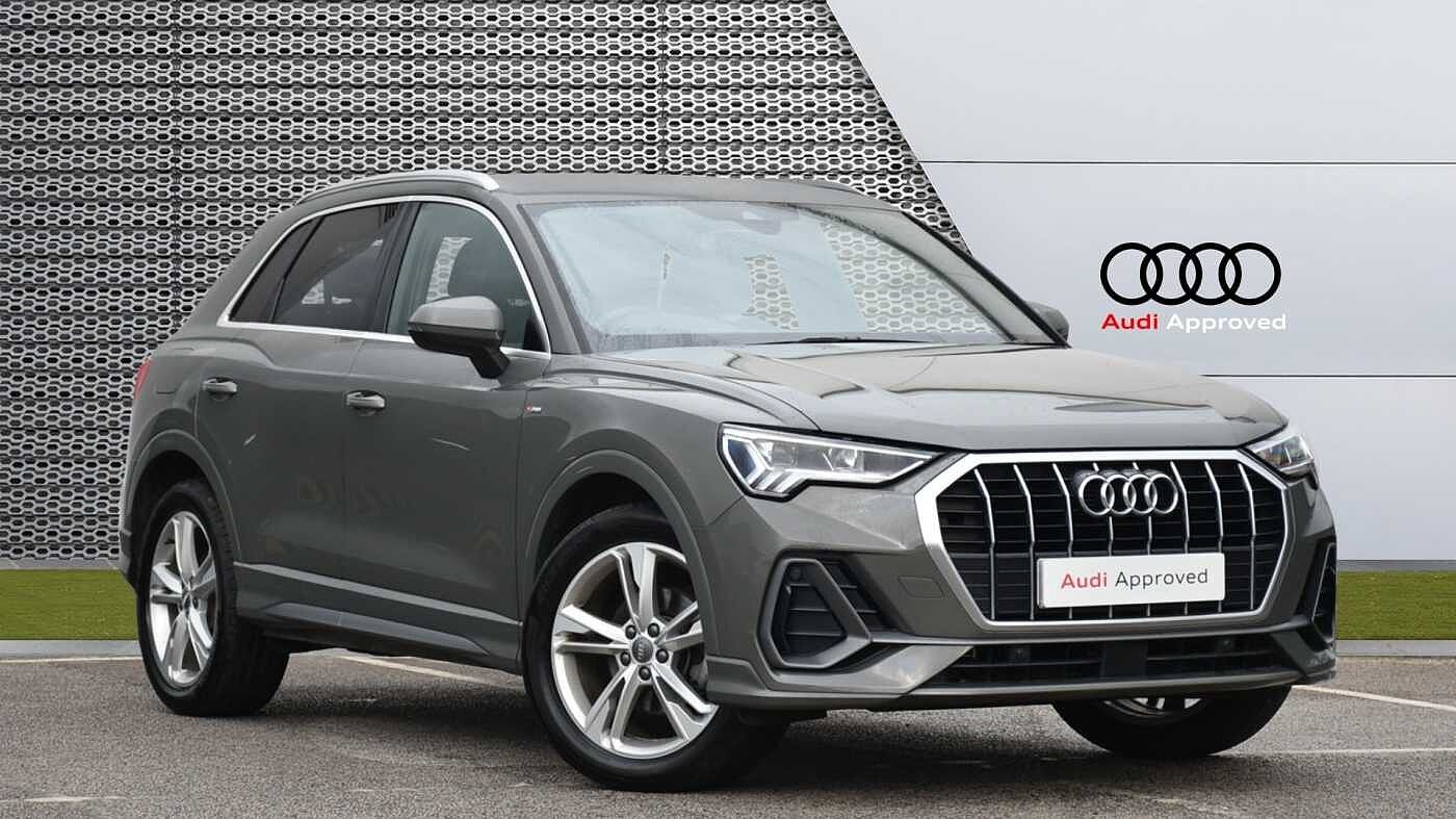 Main listing image - Audi Q3