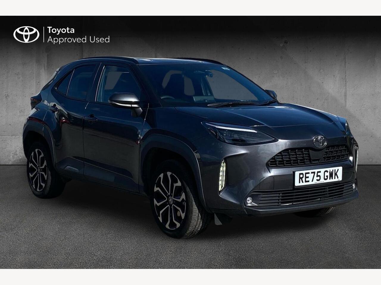 Main listing image - Toyota Yaris Cross