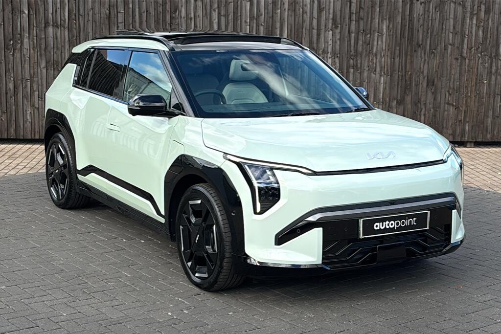 Main listing image - Kia EV3