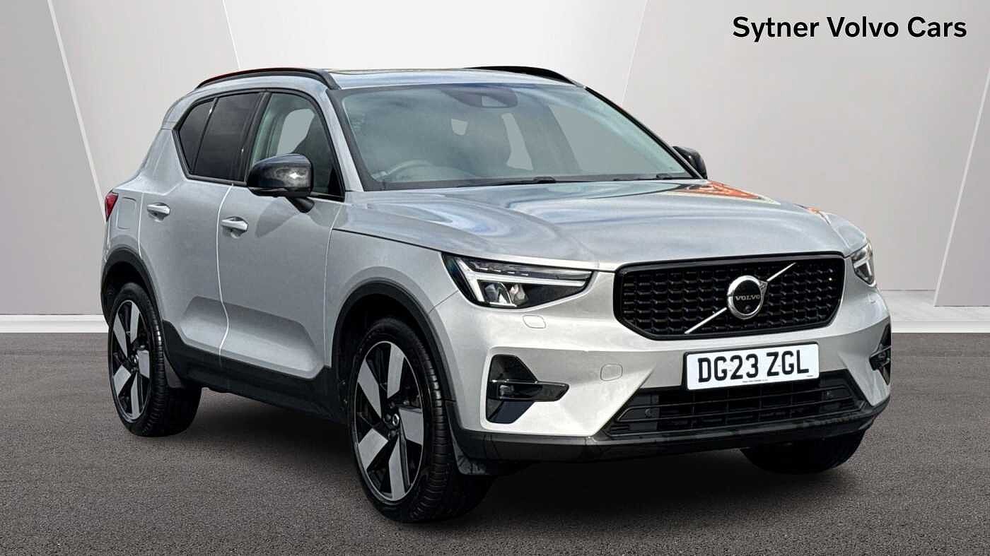 Main listing image - Volvo XC40 Recharge