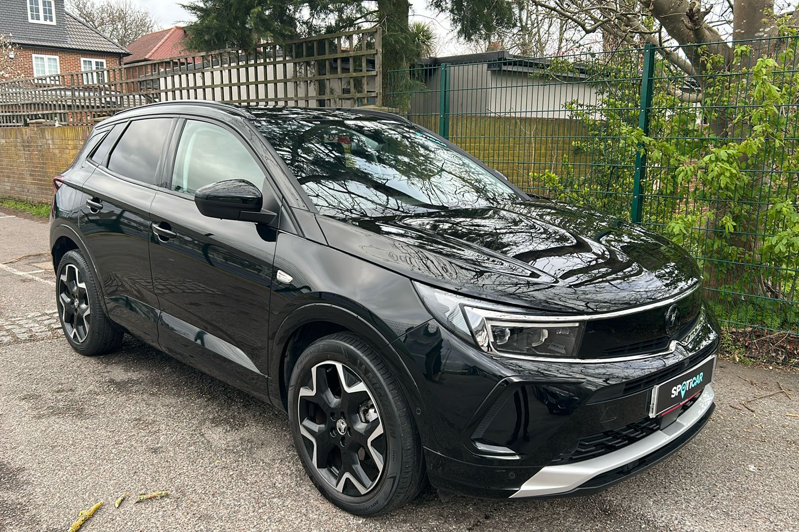 Main listing image - Vauxhall Grandland